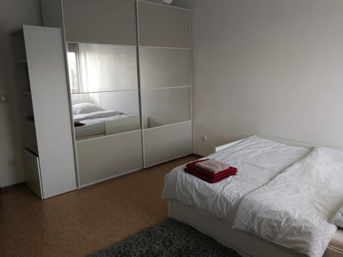Apartament Zeta Park Centrum ウストロン エクステリア 写真